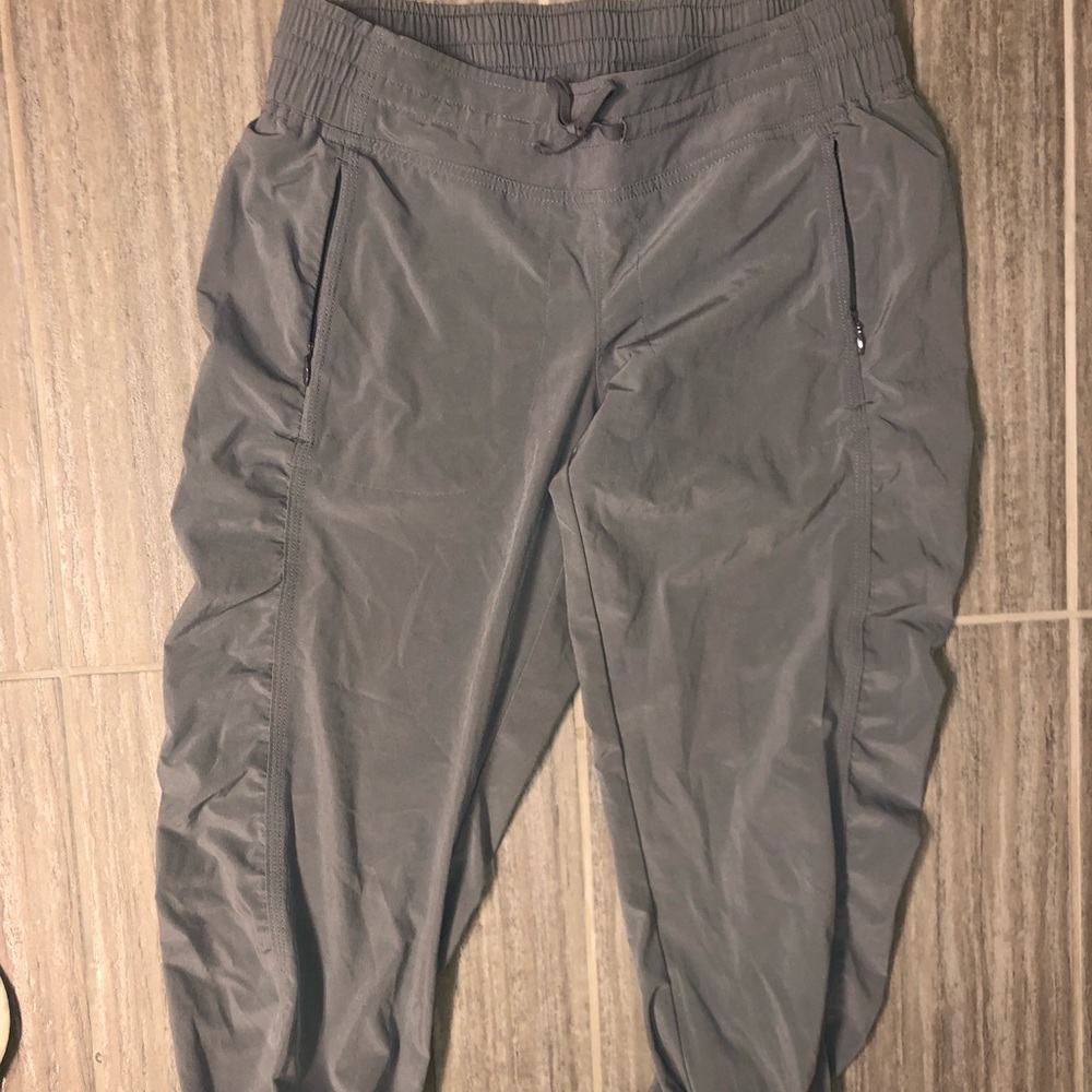 Athleta Womens Joggers